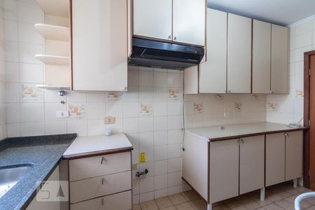 Apartamento para alugar com 133m², 3 quartos e 1 vagaCozinha