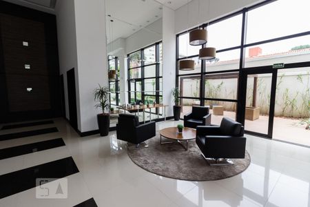 Apartamento para alugar com 27m², 1 quarto e 1 vaga Apartamento para alugar com 27m², 1 quarto e 1 vagaHall de Entrada
