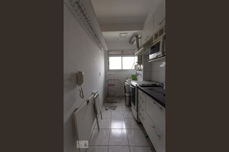 Apartamento para alugar com 69m², 2 quartos e 1 vagaCozinha
