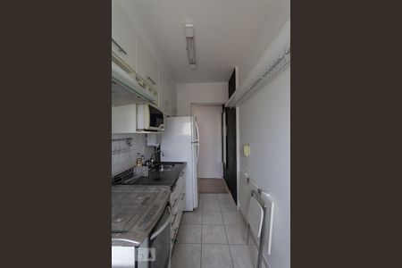 Apartamento para alugar com 69m², 2 quartos e 1 vagaCozinha