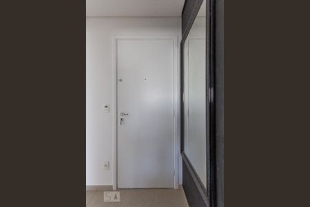 Apartamento para alugar com 69m², 2 quartos e 1 vagaEntrada