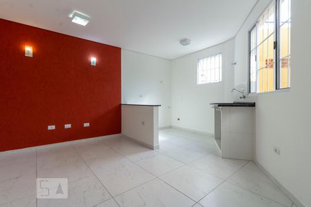 Sala de casa para alugar com 2 quartos, 55m² em Cidade Líder, São Paulo