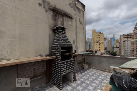 Apartamento à venda com 98m², 2 quartos e sem vaga Apartamento à venda com 98m², 2 quartos e sem vagaÁrea comum - Churrasqueira