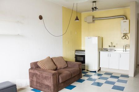 Sala/Cozinha de kitnet/studio para alugar com 1 quarto, 30m² em Cidade Baixa, Porto Alegre