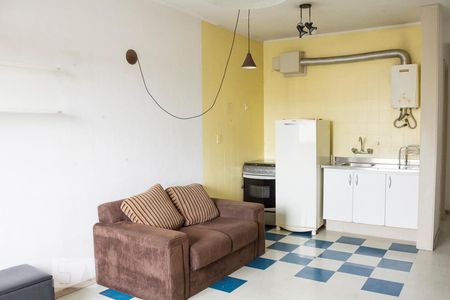 Sala/Cozinha de kitnet/studio para alugar com 1 quarto, 29m² em Cidade Baixa, Porto Alegre