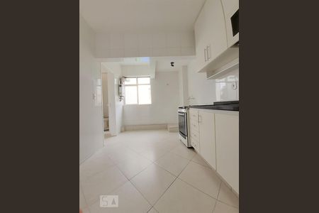 Apartamento à venda com 67m², 2 quartos e 1 vaga Apartamento à venda com 67m², 2 quartos e 1 vagaCozinha