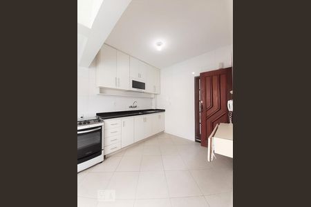 Apartamento à venda com 67m², 2 quartos e 1 vaga Apartamento à venda com 67m², 2 quartos e 1 vagaCozinha