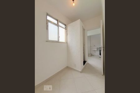 Apartamento à venda com 67m², 2 quartos e 1 vaga Apartamento à venda com 67m², 2 quartos e 1 vagaQuarto de Serviço