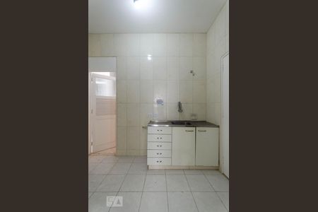 Apartamento à venda com 68m², 2 quartos e sem vagaCozinha