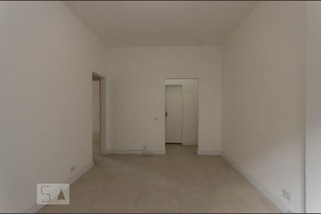Apartamento à venda com 68m², 2 quartos e sem vagaSala