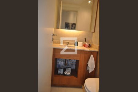 Apartamento à venda com 144m², 3 quartos e 2 vagasLavabo