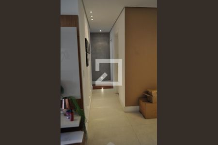 Apartamento à venda com 144m², 3 quartos e 2 vagasCorredor
