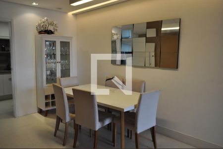 Apartamento à venda com 144m², 3 quartos e 2 vagasSala