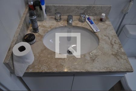 Apartamento à venda com 144m², 3 quartos e 2 vagasBanheiro do Quarto 1