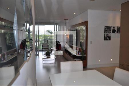 Apartamento à venda com 144m², 3 quartos e 2 vagasSala