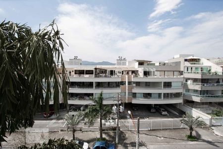 Apartamento para alugar com 3 quartos, 400m² em Recreio dos Bandeirantes, Rio de Janeiro