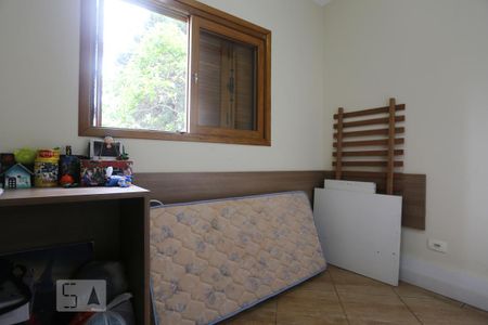 Casa à venda com 255m², 4 quartos e 4 vagas Casa à venda com 255m², 4 quartos e 4 vagasQuarto 2