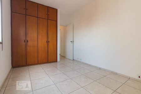 Apartamento para alugar com 90m², 2 quartos e 2 vagasQuarto Suíte 