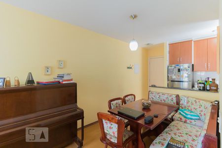 Sala de apartamento à venda com 2 quartos, 54m² em Vila Guilhermina, São Paulo