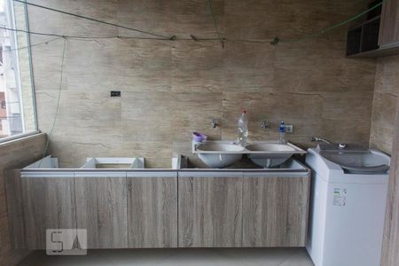 Casa para alugar com 200m², 3 quartos e 2 vagas Casa para alugar com 200m², 3 quartos e 2 vagasLavanderia