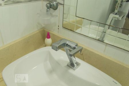 Casa para alugar com 200m², 3 quartos e 2 vagas Casa para alugar com 200m², 3 quartos e 2 vagasBanheiro do Quarto 3