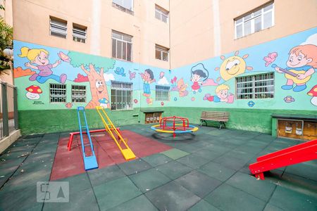 Apartamento à venda com 65m², 2 quartos e 1 vagaÁrea Comum - Playground