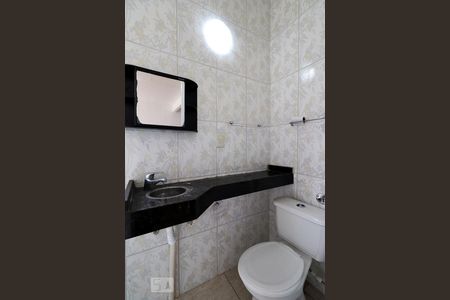 Casa à venda com 500m², 3 quartos e 4 vagasBanheiro Social