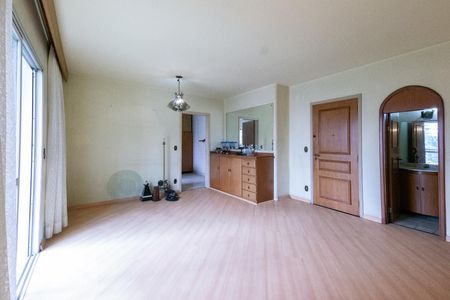 Sala de apartamento à venda com 3 quartos, 135m² em Moema, São Paulo