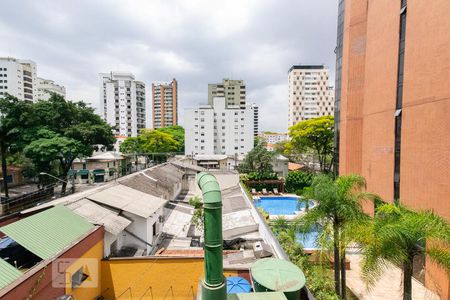 Apartamento à venda com 135m², 3 quartos e 2 vagas Apartamento à venda com 135m², 3 quartos e 2 vagasVista