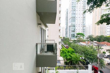 Apartamento à venda com 135m², 3 quartos e 2 vagas Apartamento à venda com 135m², 3 quartos e 2 vagasVista