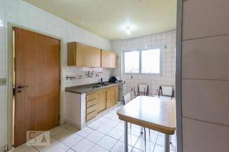 Apartamento à venda com 135m², 3 quartos e 2 vagas Apartamento à venda com 135m², 3 quartos e 2 vagasCozinha