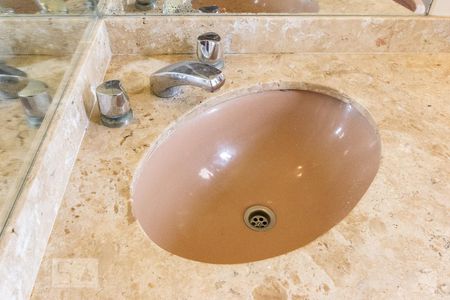 Apartamento à venda com 135m², 3 quartos e 2 vagas Apartamento à venda com 135m², 3 quartos e 2 vagasBanheiro 1 - Torneira