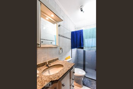 Banheiro de apartamento à venda com 2 quartos, 56m² em Nova Petrópolis, São Bernardo do Campo