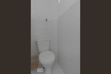 Apartamento para alugar com 150m², 4 quartos e sem vaga Apartamento para alugar com 150m², 4 quartos e sem vagaBanheiro 2