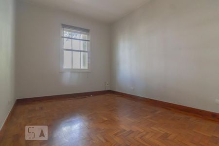 Apartamento para alugar com 150m², 4 quartos e sem vaga Apartamento para alugar com 150m², 4 quartos e sem vagaQuarto 4