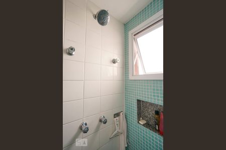 Apartamento à venda com 53m², 2 quartos e 1 vaga Apartamento à venda com 53m², 2 quartos e 1 vagaDetalhe banheiro