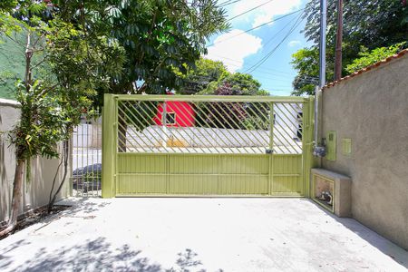 Casa à venda com 253m², 3 quartos e 2 vagasGaragem