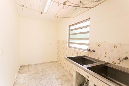 Casa à venda com 253m², 3 quartos e 2 vagasÁrea de Serviço