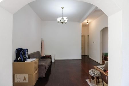 Sala de casa para alugar com 3 quartos, 130m² em Butantã, São Paulo