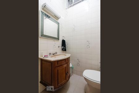 Banheiro de casa para alugar com 3 quartos, 130m² em Butantã, São Paulo