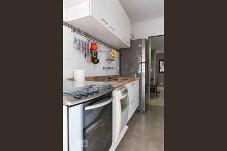 Cozinha de apartamento para alugar com 2 quartos, 80m² em Petrópolis, Porto Alegre