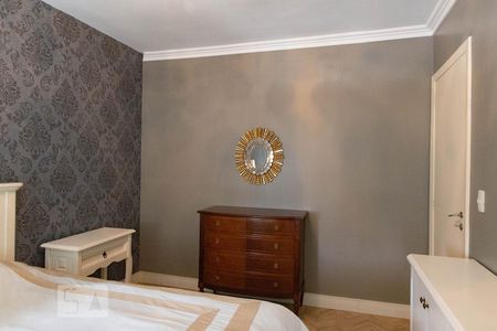 Quarto 1 de apartamento para alugar com 2 quartos, 80m² em Petrópolis, Porto Alegre