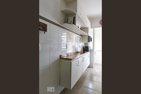 Cozinha de apartamento para alugar com 2 quartos, 80m² em Petrópolis, Porto Alegre