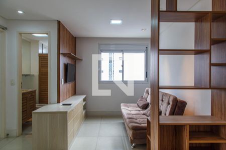 Sala de apartamento para alugar com 1 quarto, 60m² em Vila Regente Feijó, São Paulo