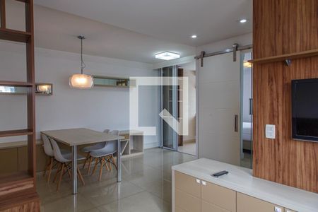 Sala de apartamento para alugar com 1 quarto, 60m² em Vila Regente Feijó, São Paulo