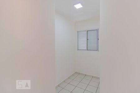 Quarto 1 de apartamento para alugar com 2 quartos, 38m² em Vila Laís, São Paulo