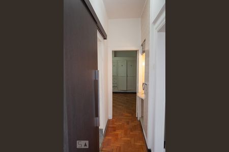 Apartamento à venda com 162m², 3 quartos e sem vagaCorredor