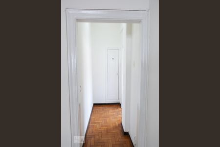 Apartamento à venda com 162m², 3 quartos e sem vagaCorredor