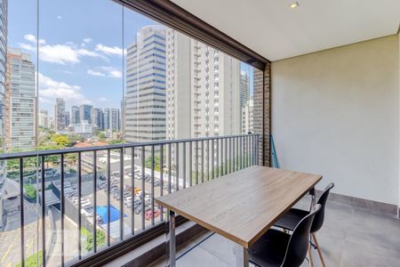 Studio à venda com 61m², 1 quarto e 1 vaga Studio à venda com 61m², 1 quarto e 1 vagaVaranda