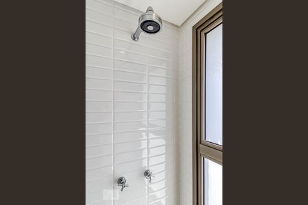 Banheiro de kitnet/studio à venda com 1 quarto, 61m² em Itaim Bibi, São Paulo